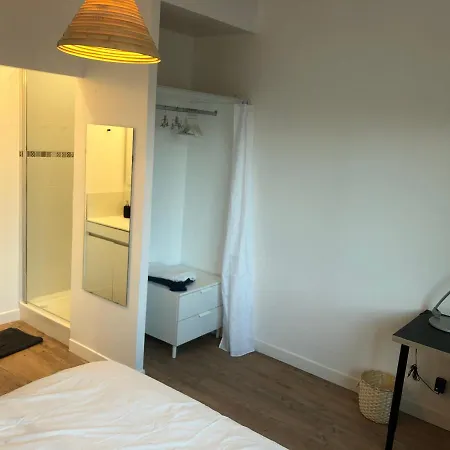 Maison Confortable Et Calme/5 & 6 Sdb וילה