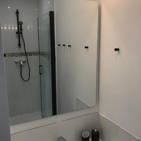 Maison Confortable Et Calme/5 & 6 Sdb