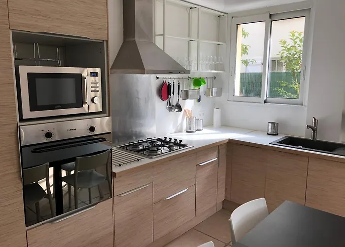 Maison Confortable Et Calme/5 & 6 Sdb *